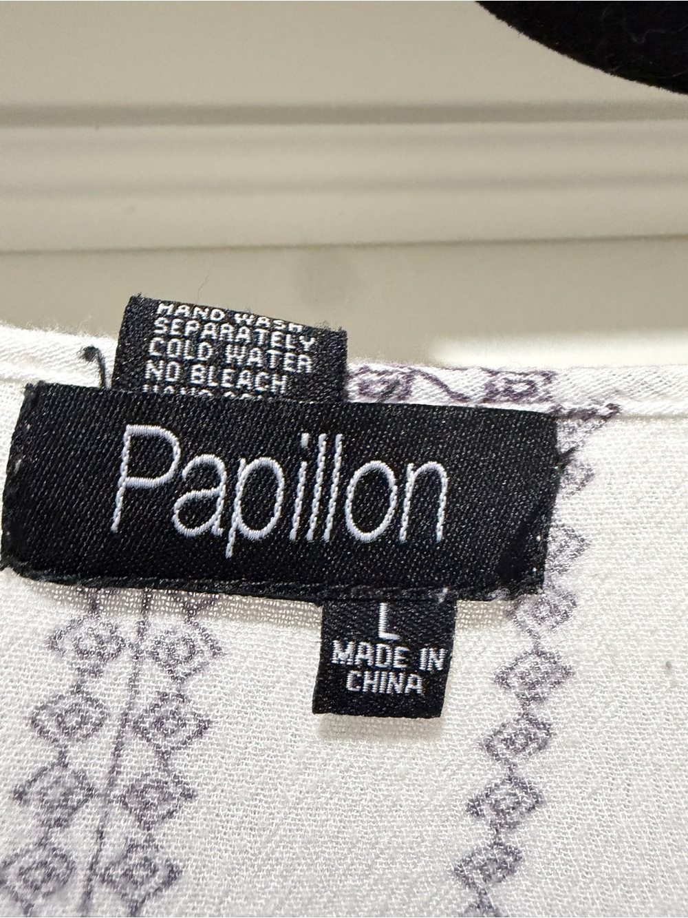 Papillon Embroidered Top - Picture 3 of 3
